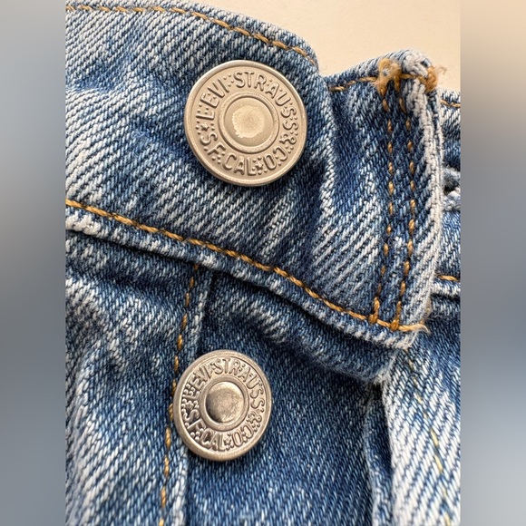 Levi’s Premium button fly jeans, 24x30, women’s, NWOT - Picture 6 of 16